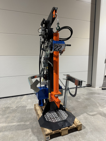 22 Tonnen Zapfwelle + Seilwinde